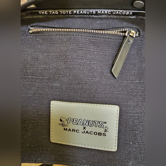 💕🎉HOST PICK🎉💕MARC JACOBS × PEANUTS Snoopy Black Canvas Shoulder Tote Bag - Picture 11 of 16